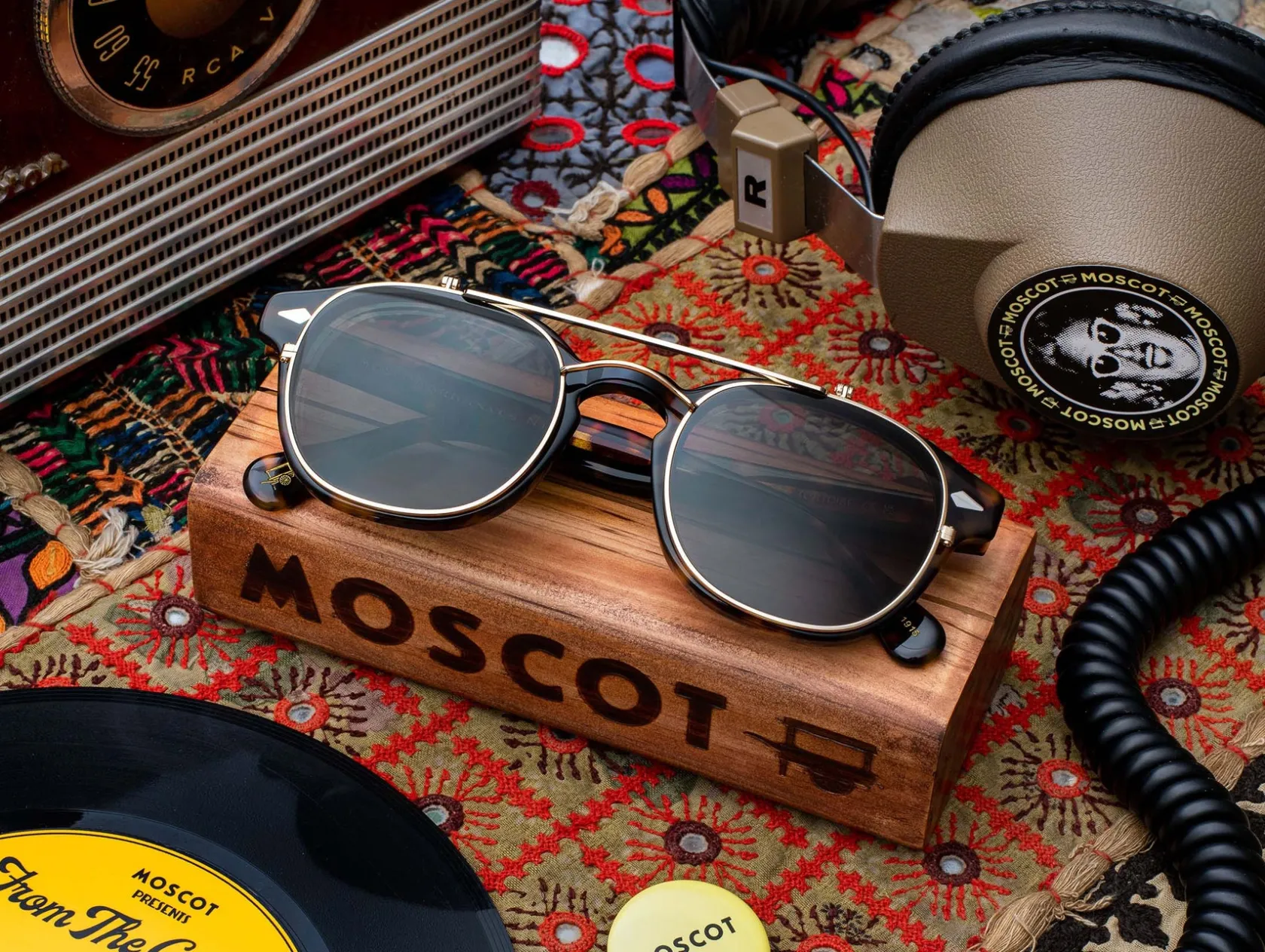 Moscot FLIPTOSH
